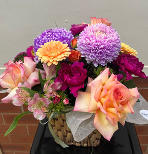 Open image in slideshow, Floral Basket Arrangement
